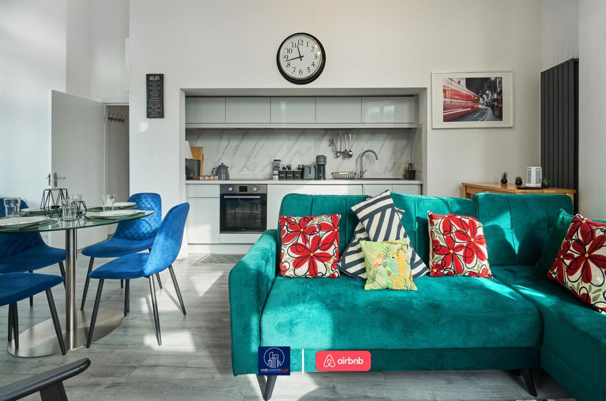 Last-Minute Specials L Sleeps Up To 4 Guests L One-Bedroom Apartment With King Bed And High Ceilings Near Camden By Live London Short Lets & Serviced Accommodation Экстерьер фото