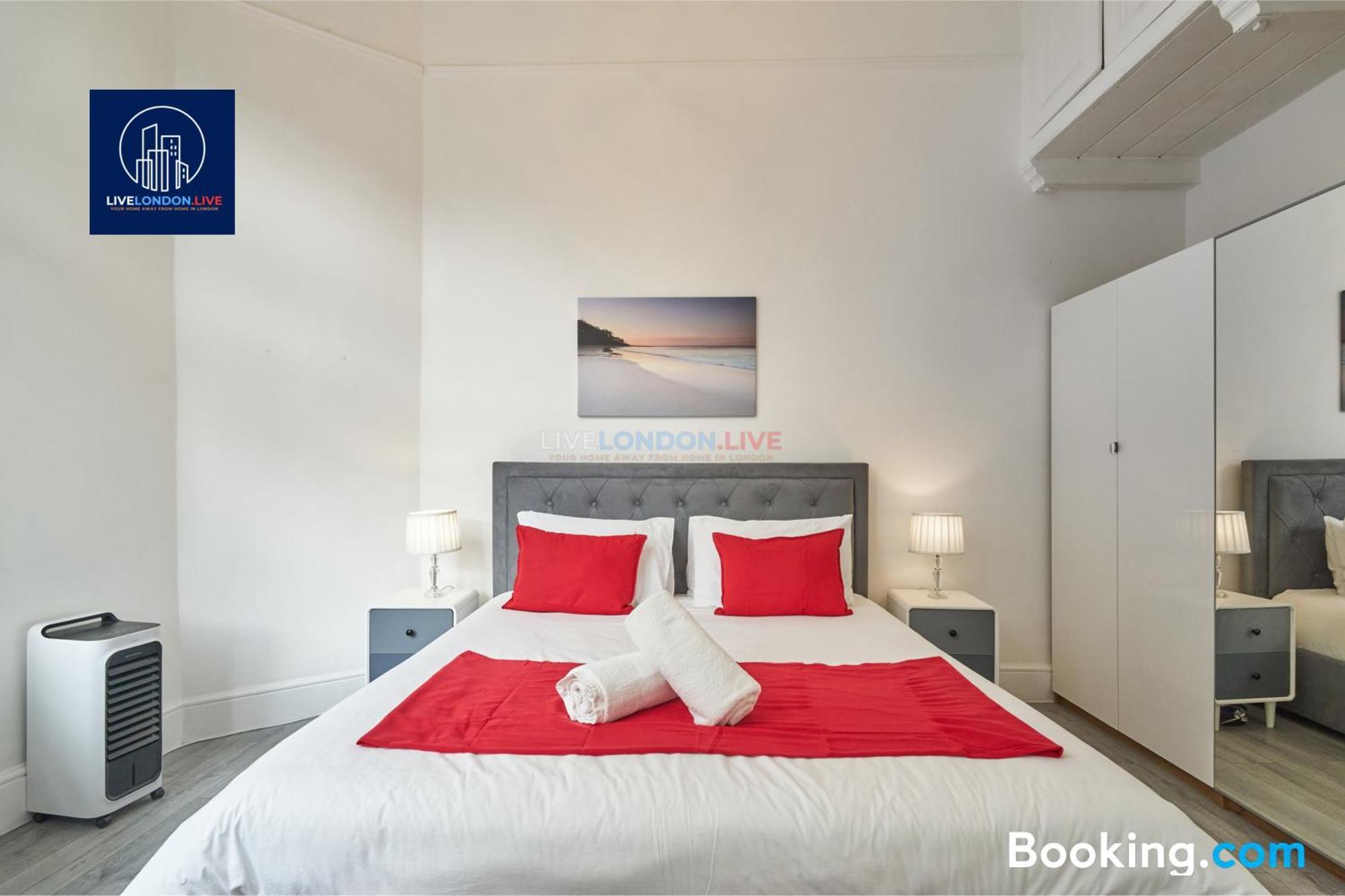 Last-Minute Specials L Sleeps Up To 4 Guests L One-Bedroom Apartment With King Bed And High Ceilings Near Camden By Live London Short Lets & Serviced Accommodation Экстерьер фото